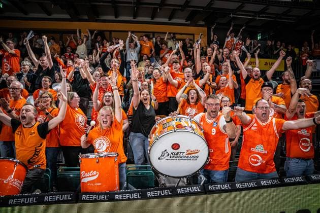 1 Basketball Bundesliga, easyCredit BBL, Season 2025 2026, Men, Cup quarter-finals, 17 11 2025, RASTA Vechta EWE Baskets Oldenburg Velcro fan club RASTA Vechta shows emotions during the game Vechta RASTA Dome Lower Saxony Germany