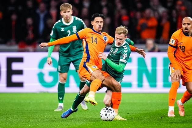 World Cup qualification: The Netherlands v Lithuania Amsterdam - Tijani Reijnders of The Netherlands, Justas Lasickas of Lithuania during the qualification match for the World Cup 2026. The match is set between The Netherlands and Lithuania at Johan Cruyff Arena on 17 November 2025 in Amsterdam, The Netherlands. (VK Sportphoto Yannick Verhoeven) Copyright: xYannickxVerhoevenx