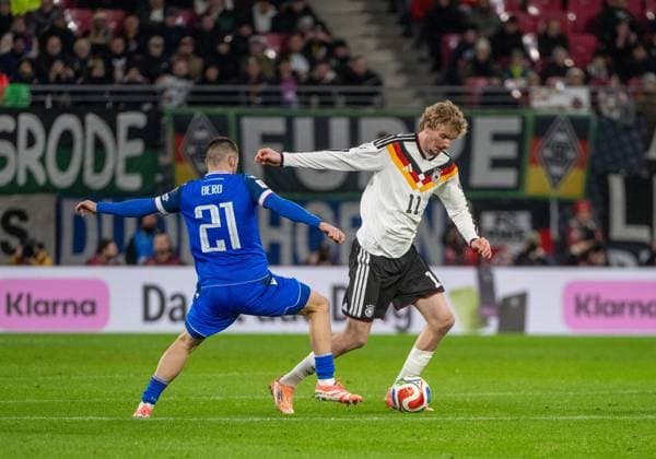 Soccer, Men, Season 2025 26, World Cup Qualification Group A, Matchday 10 in Leipzig, Germany Slovakia, f l Matus Bero Slovakia , Nick Woltemade Germany , 17 11 2025, Copyright: xMatthiasxKochx