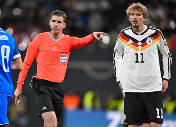 17 11 2025, Football World Cup Qualification Europe 2025 26, Matchday 10, Germany Slovakia, at the Red Bull Arena Leipzig Germany Referees Francois Letexier France and Nick Woltemade Germany