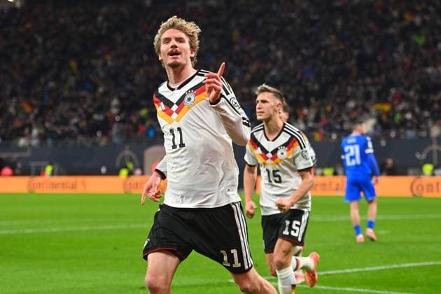 Torjubel Nick WOLTEMADE (GER) znach Tor um 1-0, Jubel,Freude,Begeisterung,,Aktion. Fussball Laenderspiel, WM Qualifikation Gruppe A Spieltag 06, Deutschland (GER) - Slowakei (SVK) am 17.11.2025, RED BULL ARENA Â *** Goal celebration Nick WOLTEMADE GER after goal at 1 0, jubilation,joy,enthusiasm,,action soccer international match, World Cup qualification group A matchday 06, Germany GER Slovakia SVK on 17 11 2025, RED BULL ARENA Â
