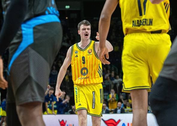Basketball, Men, Season 2025 2026, BBL Cup Quarterfinals , Alba Berlin Science City Jena, Jonas Mattiseck Alba , 17 11 2025, Copyright: xSebastianxRäppold MatthiasxKochx