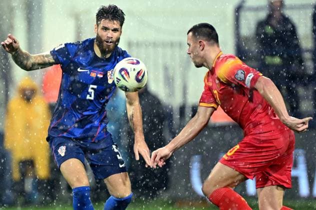 Podgorica, Montenegro, 171125. City Stadium. Football match of the 10th round of Group L of the European qualifiers for the FIFA World Cup, WM, Weltmeisterschaft, Fussball 2026, Montenegro - Croatia. In the photo: Duje Caleta Car. Photo: Tom Dubravec CROPIX Split CROATIA Copyright: xxTomxDubravecx crna_gora_hrvatska43-171125