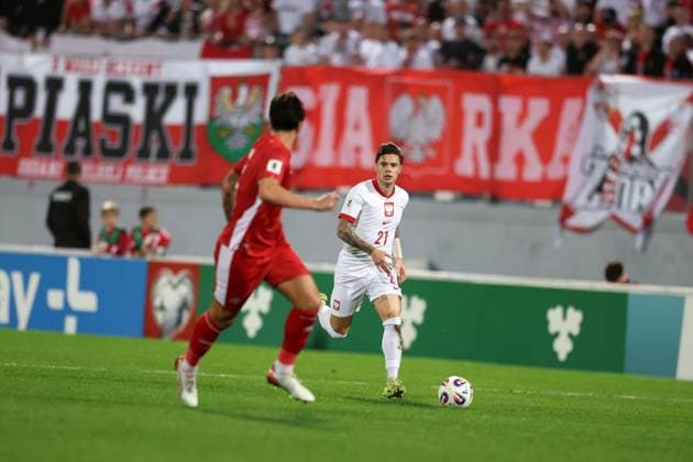 TA QALI 17.11.2025 MECZ 8. KOLEJKA GRUPA G ELIMINACJE DO MISTRZOSTW SWIATA 2026: MALTA - POLSKA --- FIFA World Cup, WM, Weltmeisterschaft, Fussball 2026 QUALIFYING ROUND GROUP G MATCH: MALTA - POLAND NICOLA ZALEWSKI FOT. PIOTR KUCZA FOTOPYK NEWSPIX.PL --- newspix.pl 