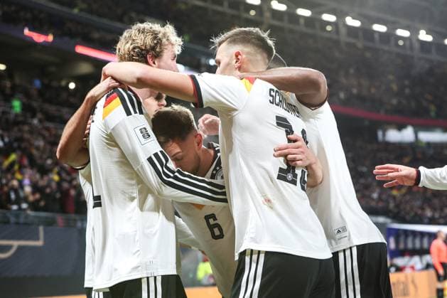 Sport, Soccer, UEFA European Qualifiers World Cup Qualifiers Europe Group A 10 Matchday Germany Slovakia 17 11 2025, Red Bull Arena Goal celebration Germany after the goal to 1 0 by Nick Woltemade Germany, 11 , the players are happy Leipzig Red Bull Arena Saxony Germany