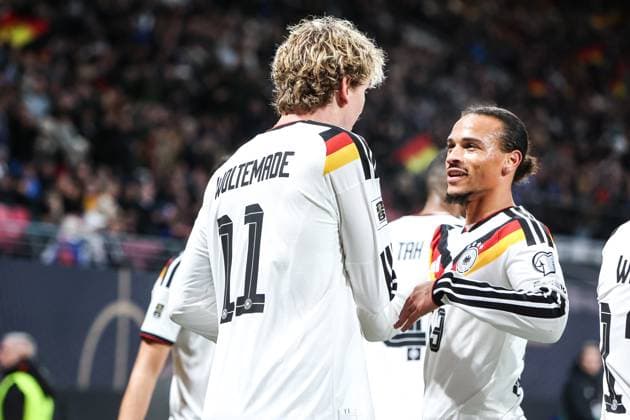 Sport, Soccer, UEFA European Qualifiers World Cup Qualifiers Europe Group A 10 Matchday Germany Slovakia 17 11 2025, Red Bull Arena Goal celebration Germany after the goal to 1 0 by Nick Woltemade Germany, 11 , the players are happy Leipzig Red Bull Arena Saxony Germany