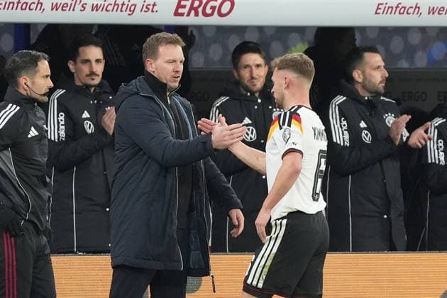 Joshua Kimmich Germany Germany claps with national coach Julian Nagelsmann Germany Germany after the substitution Leipzig 17 11 2025 Germany vs Slovakia, World Cup Qualification, Matchday 6