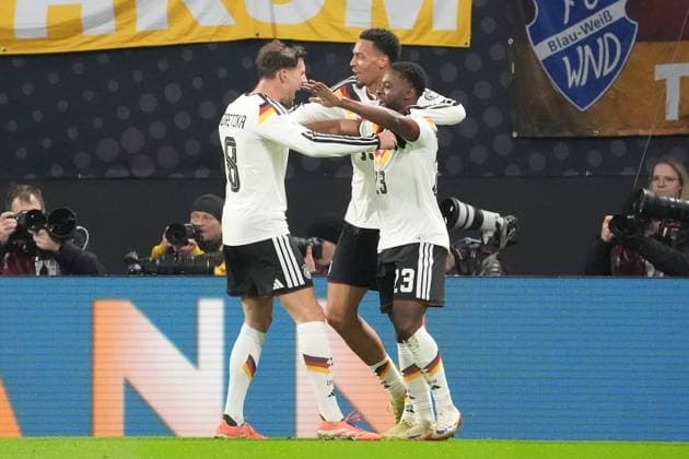 celebrate the goal, goal celebration for 5 0 Ridle Baku Germany Germany with Felix Nmecha Germany Germany Germany , Leon Goretzka Germany Germany Leipzig 17 11 2025 Germany vs Slovakia, World Cup Qualification, Matchday 6