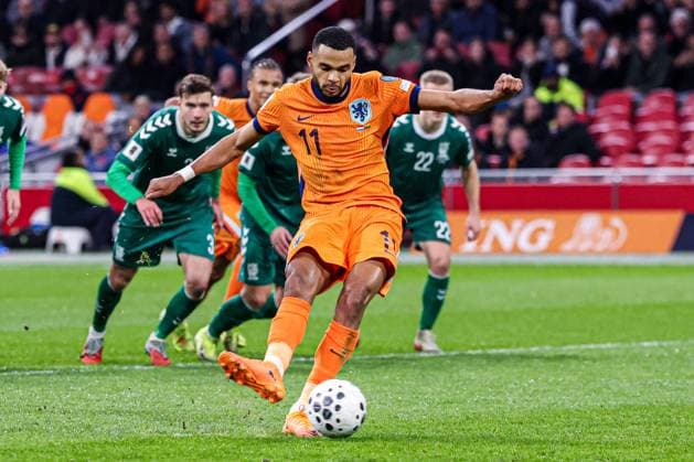 2025-11-17 Netherlands v Lithuania - UEFA World Cup Qualification match AMSTERDAM, NETHERLANDS - NOVEMBER 17: Cody Gakpo of Netherlands takes a penalty during the UEFA World Cup Qualification match match between Netherlands and Lithuania at Johan Cruijff ArenA on November 17, 2025 in Amsterdam, Netherlands. Amsterdam Johan Cruijff ArenA Netherlands Content not available for redistribution in The Netherlands directly or indirectly through any third parties. Copyright: xPieterxvanxderxWoudex