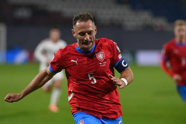 Czech Vladimir Coufal in action during the Football World Cup qualification European Group L match Czechia vs Gibraltar in Olomouc, Czech Republic, November 17, 2025. (CTKxPhoto LudekxPerina) CTKPhotoP2025111707955  CTKPhotoP2025111707955