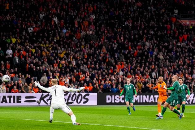 AMSTERDAM, NETHERLANDS - NOVEMBER 17: Donyell Malen of Netherlands scores his team s fourth goal past Lithuania goalkeeper Edvinas Gertmonas during the FIFA World Cup, WM, Weltmeisterschaft, Fussball 2026 qualifier match between Netherlands and Lithuania at Johan Cruijff Arena on November 17, 2025 in Amsterdam, Netherlands. (Photo by Rene Nijhuis) SPO  Copyright: xRenexNijhuis