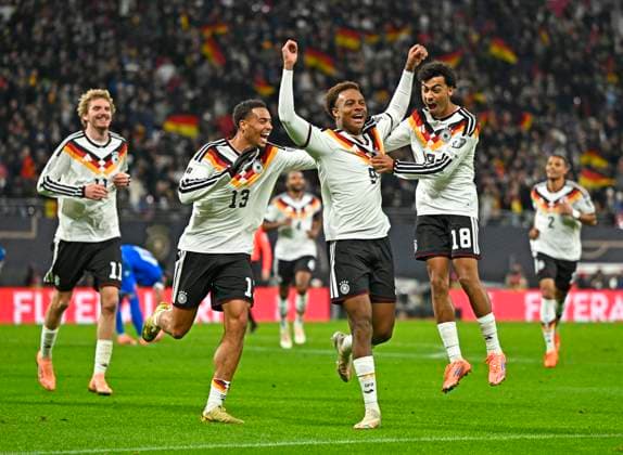 17 11 2025, Football World Cup Qualification Europe 2025 26, Matchday 10, Germany Slovakia, at Red Bull Arena Leipzig Germany Goal celebration by Assan Ouedraogo Germany to 6 0 v li Nick Woltemade Germany , Felix Nmecha Germany , Assan Ouedraogo Germany , Nathaniel Brown Germany