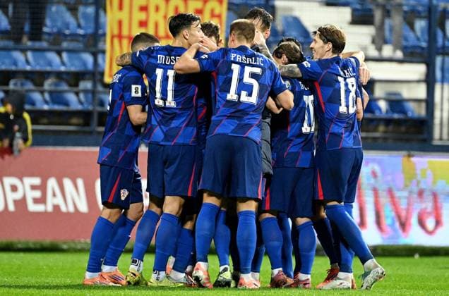 Podgorica, Montenegro, 171125. City Stadium. Football match of the 10th round of Group L of the European qualifiers for the FIFA World Cup, WM, Weltmeisterschaft, Fussball 2026, Montenegro - Croatia. In the photo: celebration of Croatia. Photo: Tom Dubravec CROPIX Split CROATIA Copyright: xxTomxDubravecx crna_gora_hrvatska90-171125