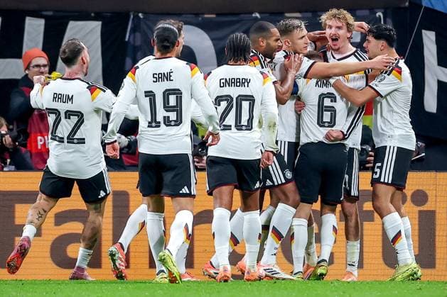 17 11 2025, Football, International match, World Cup Qualification Europe, Germany Slovakia, Red Bull Arena Leipzig , Matchday 10, Season 2025 2026 Goal celebration after the goal to 1 0 by scorer Nick Woltemade GER 11 together with David Raum GER 22 Leon Goretzka GER 08 Leroy Sane GER 19 Serge Gnabry GER 20 Nico Schlotterbeck GER 15 Jonathan Tah GER 04 Joshua Kimmich GER 06 Aleksandar Pavlovic GER 05 Regulations prohibit any use of photographs as image sequences and or quasi video Sachsen Deutschland