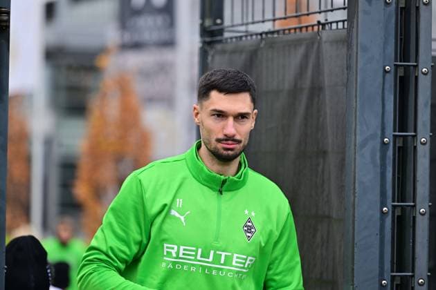 18 11 2025 Moenchengladbach Football, Men, Season 2025 2026, Training Borussia Moenchengladbach Tim Kleindienst Gladbach DFL regulations prohibit any use of photographs as image sequences and or quasi video Borussia Park NRW Germany
