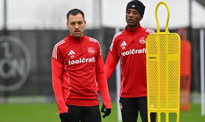 18 11 2025 Soccer 2 Soccer Bundesliga Season 2025 2026 1 FC Nürnberg Nuernberg FCN Club Training Sportfoto Zink xwoxzix Julian Justvan 10, 1 FC Nürnberg FCN Pape Demba Diop 20, 1 FC Nürnberg FCN