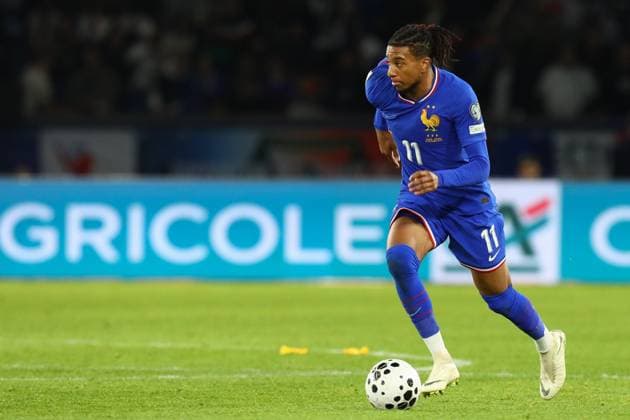 November 13, 2025, Paris, Ile-De-France, France: MICHAEL OLISE of France in the FIFA World Cup, WM, Weltmeisterschaft, Fussball 2026 European Qualifiers group D stage game between FRANCE and UKRAINE at the Parc des Princes in Paris, France Paris France - ZUMAc179 20251113_zep_c179_416 Copyright: xMickaelxChavetx
