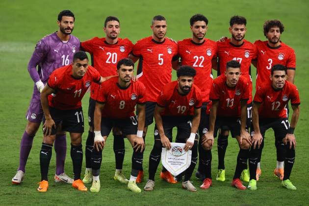 2025, 17 November - Al Ain, UAE - L-R Mohamed El Shenawy, Taher Mohamed, Ramy Rabia, Omar Marmoush, Nabil Dunga, Mohamed Hany, Mostafa Mohamed, Mahmoud Saber, Marwan Attia, Ahmed Abou El Fotouh, Mohamed Hamdy team photo during the FIFA friendly international team match between Egypt national team, Nationalteam and Cape Verde National team at Hazza bin Zayed Stadium in Ak Ain, UAE. FIFA Friendly international match, Länderspiel, Nationalmannschaft Egypt National team v Cape Verde National team before World Cup 2026 Copyright: xSebastianxFrejx