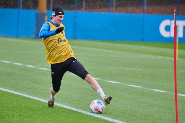 18 11 2025, Football, Men, 2 BL Bundesliga , Season 2025 2026, Training Holstein Kiel KSV Magnus Knudsen Kiel Holstein Stadion, Projensdorf Schleswig Holstein Germany