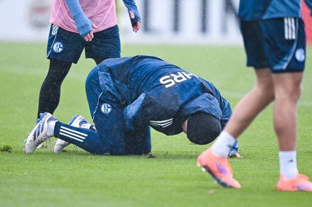 18 11 2025, Football, 2 Bundesliga, Season 2025 2026, Training FC Schalke 04, Ron Schallenberg FC Schalke 04 , xRHR PHOTO YYx Copyright: KROEGER RHR-FOTOx RHR-FOTO YY