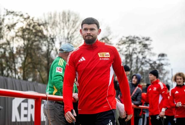 Soccer, Men, Season 2025 2026, 1 Bundesliga, 1 FC Union Berlin, Training, Oliver Burke 1 FC Union Berlin , 18 11 2025, Copyright: xMatthiasxKochx