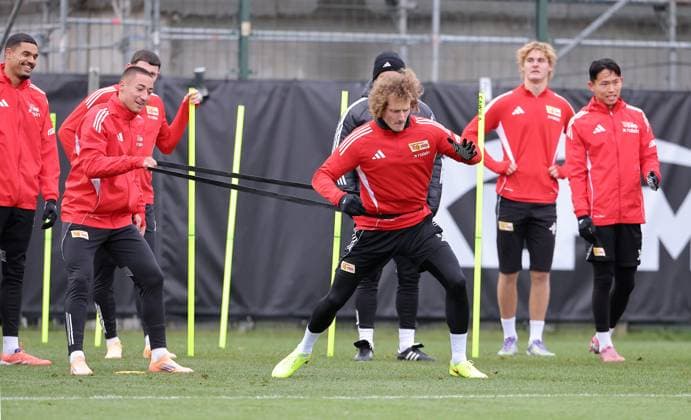Marin Ljubicic, Alex Kral at exercises Sport Football Soccer Training 1 Bundesliga Men DFL Season 2025 2026 18 11 2025 1 FC Union Berlin FCU DFL regulations prohibit any use of photographs as image sequences and or quasi video