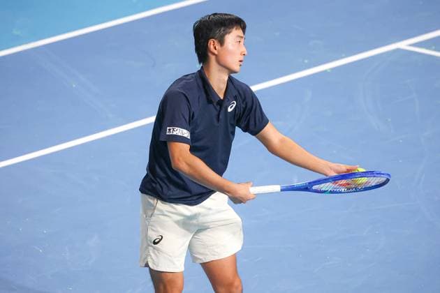 Shintaro MOCHIZUKI (JPN) during ATP, Tennis Herren Challenger Bergamo, International Tennis match in Bergamo, Italy, November 18 2025  Copyright: xRobertaxCorradin IPAxSportx xipa-agency.netx xx IPA_68088965 IPA_Agency_IPA68088965