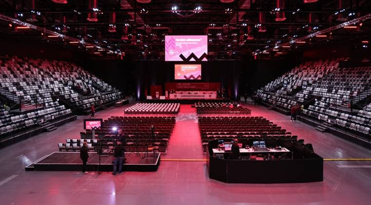 18 11 2025 Football season 2025 2026 2 Football Bundesliga Annual General Meeting Annual General Meeting AGM 2025 Sports photo Zink DaMa xdaxmax Symbol image Symbol photo Feature Impression Empty Kia Metropol Arena before the start of the AGM