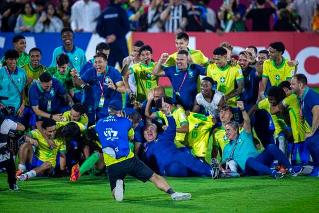 World Cup Football FIFA U17, U 17 World Cup Qatar 2025, Brazil vs France round of 16 Joy, emotions, jubilation after the Brazilian teams victory Copyright: xRedhaxHosnixSegganix
