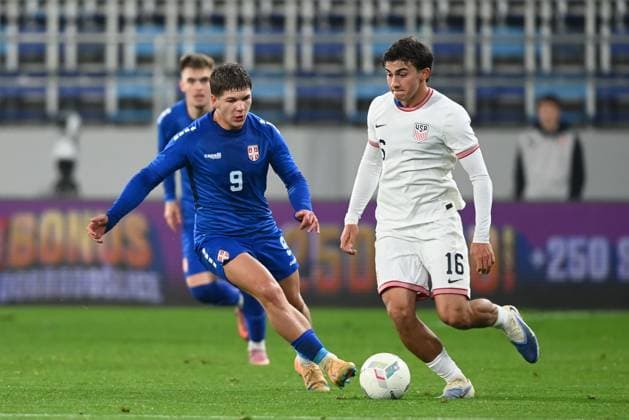 Fußball, U21 Länderspiel, Serbien - USA U21, U 21 SERBIA vs USA Kohler Ethan vs Downs Damion football U21 SERBIA vs USA U21 friendly match at TSC Arena stadium, Backa Topola, 18.11.2025. foto: Nebojsa Parausic FOOTBALL, FRIENDLY MATCH, U21 USA, SERBIA Backa Topola TSC Arena Serbia Copyright: xNebojsaxParausicx xMNxPressx