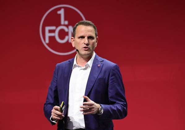 18 11 2025 Soccer Season 2025 2026 2 Soccer Bundesliga General Meeting Annual General Meeting JHV 2025 Sportfoto Zink DaMa xdaxmax Joti Chatzialexiou Board of Directors Sport 1 FC Nürnberg FCN speaks to Clubfan Clubfans FCN Fans Fans and Members