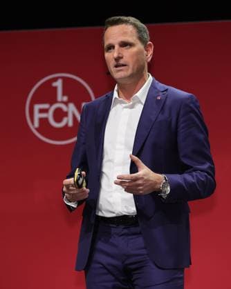 18 11 2025 Soccer Season 2025 2026 2 Soccer Bundesliga General Meeting Annual General Meeting JHV 2025 Sportfoto Zink DaMa xdaxmax Joti Chatzialexiou Board of Directors Sport 1 FC Nürnberg FCN speaks to Clubfan Clubfans FCN Fans Fans and Members