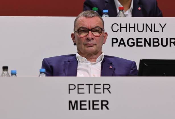 18 11 2025 Soccer Season 2025 2026 2 Soccer Bundesliga General Meeting Annual General Meeting JHV 2025 Sportfoto Zink DaMa xdaxmax Peter Meier Chairman of the Supervisory Board 1 FC Nürnberg FCN pensive