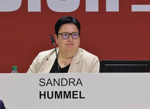 18 11 2025 Football season 2025 2026 2 Football Bundesliga General Meeting Annual General Meeting JHV 2025 Sportfoto Zink DaMa xdaxmax Sandra Hummel Member of the Supervisory Board 1 FC Nürnberg FCN pensive