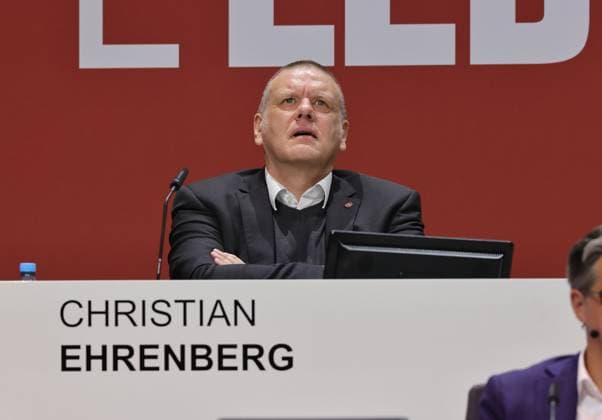 18 11 2025 Soccer Season 2025 2026 2 Soccer Bundesliga General Meeting Annual General Meeting JHV 2025 Sportfoto Zink DaMa xdaxmax Christian Ehrenberg Member of the Supervisory Board 1 FC Nürnberg FCN pensive