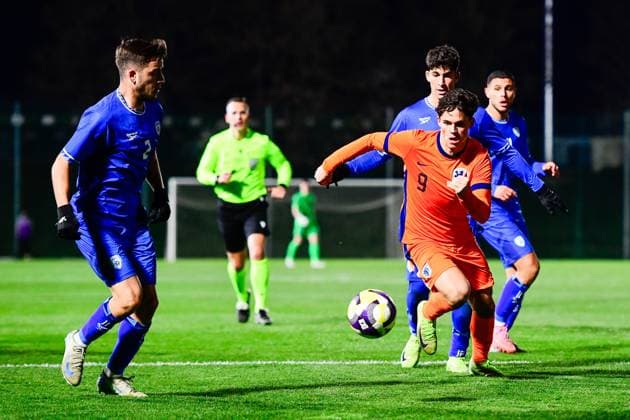 BUDAORS , 18-11-2025 , BSC Stadium , season 2025 2026 , UEFA European U21, U 21 Football 2025 , Qualifying round , match day 7 , match between Israel U21 and Netherlands U21 , picture shows Netherlands U21 player Thom van Bergen Israel vs Netherlands (U21)  x32084890x Copyright: