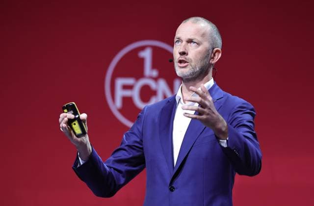 18 11 2025 Soccer Season 2025 2026 2 Soccer Bundesliga General Meeting Annual General Meeting JHV 2025 Sportfoto Zink DaMa xdaxmax Niels Rossow Board Strategy Marketing 1 FC Nürnberg FCN speaks to Clubfan Clubfans FCN Fans Fans Members