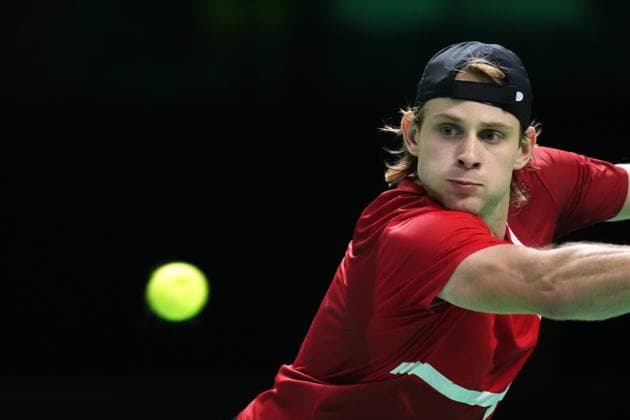 Zizou Bergs in action during Davis Cup Finals 2025 Quarterfinals match between Arthur Rinderknech (France) and Zizou Bergs (Belgium) at Bologna Fiere, Bologna, Italy - November 18, 2025. - Tennis.  Copyright: xMassimoxPaolone LaPressex