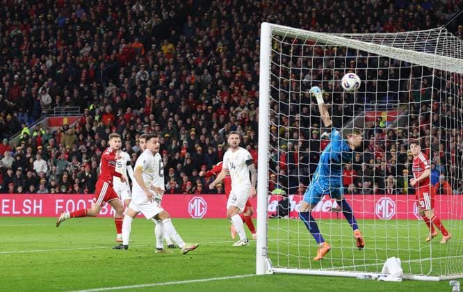 David Brooks of Wales scores a goal to make the score 2-0 Wales v North Macedonia, FIFA 2026 World Cup Qualifying, Group J, Football, Cardiff City Stadium, Cardiff, Wales, UK - 18 Nov 2025Cardiff Cardiff City Stadium United Kingdom EDITORIAL USE ONLY No use with unauthorised audio, video, data, fixture lists, club league logos or live services. Online in-match use limited to 120 images, no video emulation. No use in betting, games or single club league player publications. Copyright: xKieranxMcManus Shutterstockx 15848901u