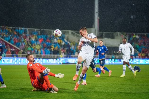 Soccer World Cup Qualification 2025 26, 10 Matchday Kosovo vs Switzerland Fadil Vokrri Stadium Pristina Michel Aebischer Switzerland, 20 Arijanet Muric Kosovo, 1 Pristina Kosovo Copyright: xJOERANxSTEINSIEKx