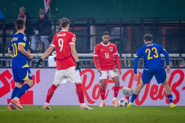 AUSTRIA - BOSNIA AND HERZEGOVINA Philipp Mwene of Austria during European qualifier of FIFA World Cup, WM, Weltmeisterschaft, Fussball WM, Weltmeisterschaft, Fussball 2026 football match between Austria and Bosnia and Herzegovina. Ernst Happel Stadion, Vienna, Austria, November 18, 2025. Photo by Branislav Racko Copyright: xx 080A0835