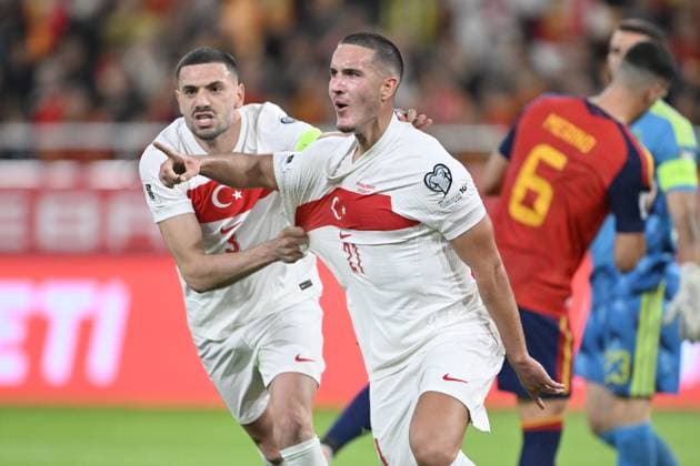 Spain v Turkiye - FIFA World Cup, WM, Weltmeisterschaft, Fussball 2026 Qualifier SEVILLE, SPAIN - NOVEMBER 18: Players of Turkiye celebrate after scoring a goal during the FIFA World Cup 2026 qualifier match between Spain and Turkiye at Estadio de La Cartuja in Seville, Spain, on November 18, 2025. Burak Akbulut Anadolu Sevilla Spain. Editorial use only. Please get in touch for any other usage.  Copyright: x2025xAnadoluxBurakxAkbulutx