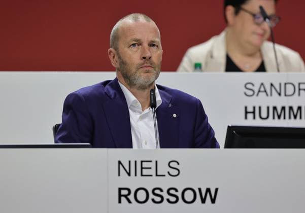 18 11 2025 Football season 2025 2026 2 Football Bundesliga General Meeting Annual General Meeting JHV 2025 Sportfoto Zink DaMa xdaxmax Niels Rossow Board Strategy Marketing 1 FC Nürnberg FCN pensive