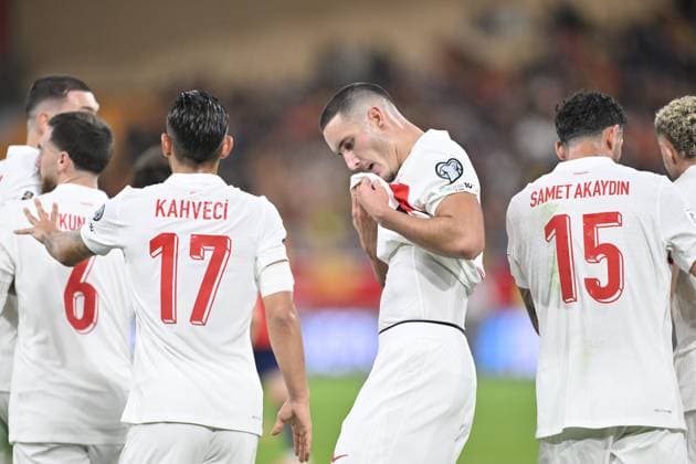 Spain v Turkiye - FIFA World Cup, WM, Weltmeisterschaft, Fussball 2026 Qualifier SEVILLE, SPAIN - NOVEMBER 18: Players of Turkiye celebrate after Deniz Gul scored a goal during the FIFA World Cup 2026 qualifier match between Spain and Turkiye at Estadio de La Cartuja in Seville, Spain, on November 18, 2025. Burak Akbulut Anadolu Seville Spain. Editorial use only. Please get in touch for any other usage.  Copyright: x2025xAnadoluxBurakxAkbulutx