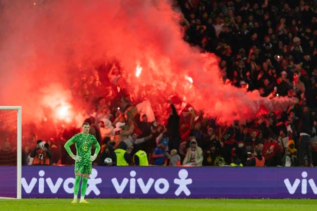 FOOTBALL: International Friendly, Länderspiel, Nationalmannschaft match between Brazil and Tunez at Stade Pierre-Mauroy on November 18, 2025 in Lille, France. Bento 12 (BRA)  Copyright: xelyxandroxcegarrax