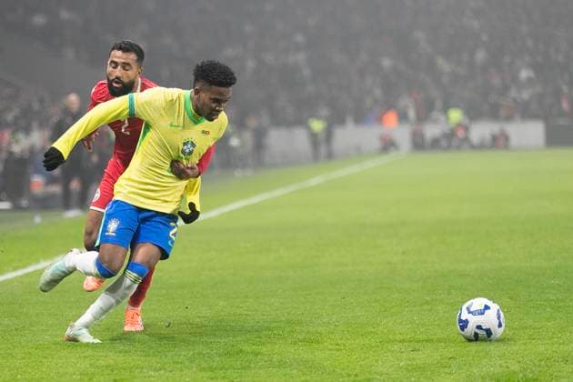 FOOTBALL: International Friendly, Länderspiel, Nationalmannschaft match between Brazil and Tunez at Stade Pierre-Mauroy on November 18, 2025 in Lille, France. Estevao 20 (BRA)  Copyright: xElyxandroxCEGARRAx