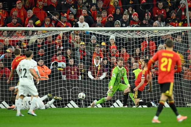 Belgium v Liechtenstein - FIFA World Cup, WM, Weltmeisterschaft, Fussball 2026 UEFA Qualifiers LIEGE, BELGIUM - NOVEMBER 18 : Mechele Brandon defender of Belgium scoring a goal (4-0) during the FIFA World Cup 2026 UEFA European Qualifiers group J qualifying round matchday 10 between Belgium and Liechtenstein on November 18, 2025 in Liege, Belgium, 18 11 2025 Liege Belgium  Copyright: xNicoxVereeckenx