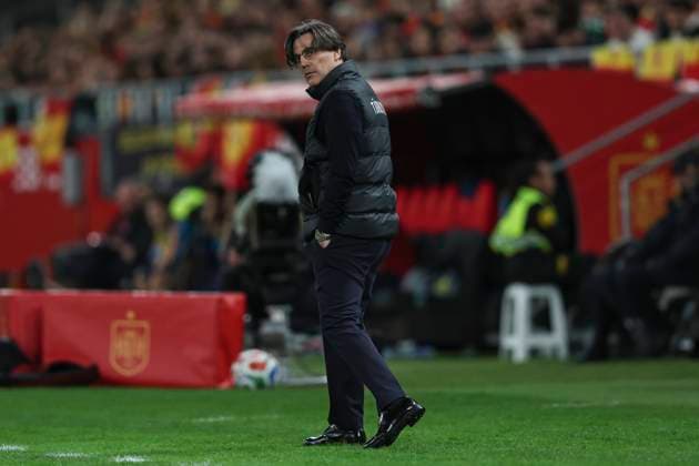ESP: Spain a- Turkey. La Liga EA Sports. Date 6 Turkey head coach Vincenzo Montella during the World Cup 2026 Qualifying match between Spain and Turkey played at La Cartuja Stadium on November 18, 2025 in Sevilla, Spain. kpng Copyright: xAntonioxPozox xPRESSINx AP_251118_SPA_TUR_014
