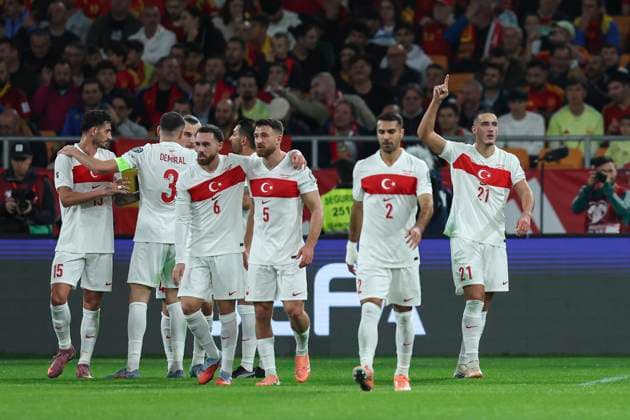 ESP: Spain a- Turkey. La Liga EA Sports. Date 6 Deniz Gul of Turkey during the World Cup 2026 Qualifying match between Spain and Turkey played at La Cartuja Stadium on November 18, 2025 in Sevilla, Spain. kpng Copyright: xAntonioxPozox xPRESSINx AP_251118_SPA_TUR_020