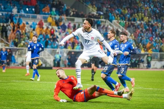 Soccer World Cup Qualification 2025 26, 10 Matchday Kosovo vs Switzerland Fadil Vokrri Stadium Pristina Goal and shot on goal to 0 1 by Ruben Vargas Switzerland, 17 Joy, emotions, jubilation Pristina Kosovo Copyright: xJOERANxSTEINSIEKx